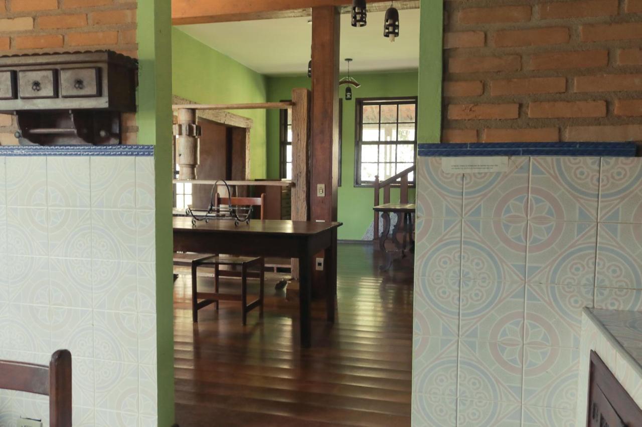 Em tiradentes, Minas Gerais, CASA TÍPICA E ESPAÇOSA EM TERRENO ARBORIZADO Tiradentes Exterior foto